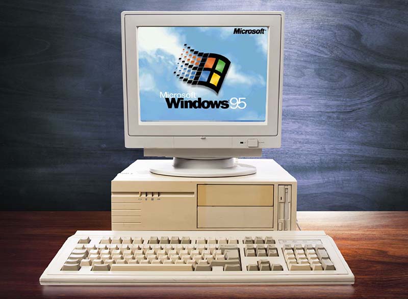 Ordinateur des années 90